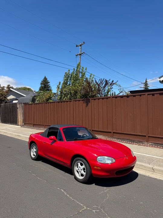 1999 Mazda NB MX-5 Miata - Image 3 of 12