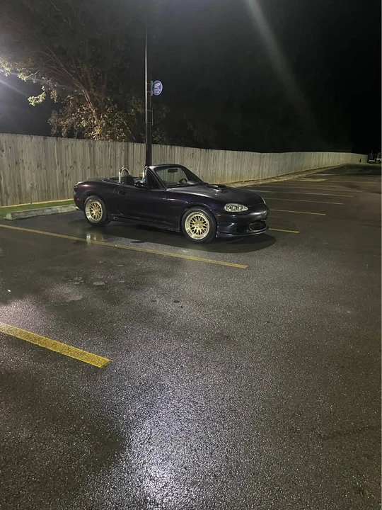 1999 Mazda NB MX-5 Miata - Image 5 of 9