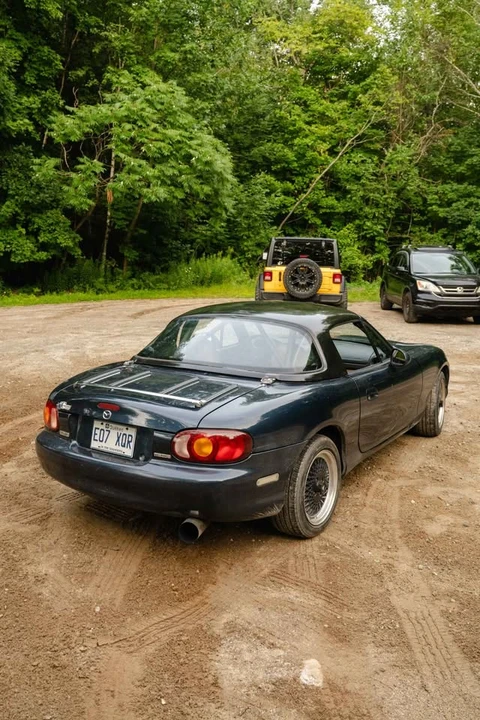 1999 Mazda NB MX-5 Miata - Image 4 of 9