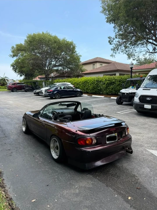 1999 Mazda NB MX-5 Miata - Image 2 of 6