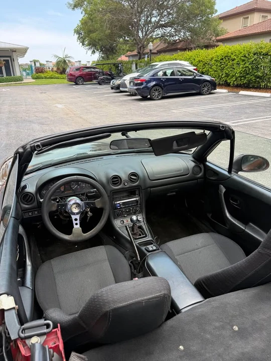 1999 Mazda NB MX-5 Miata - Image 5 of 6
