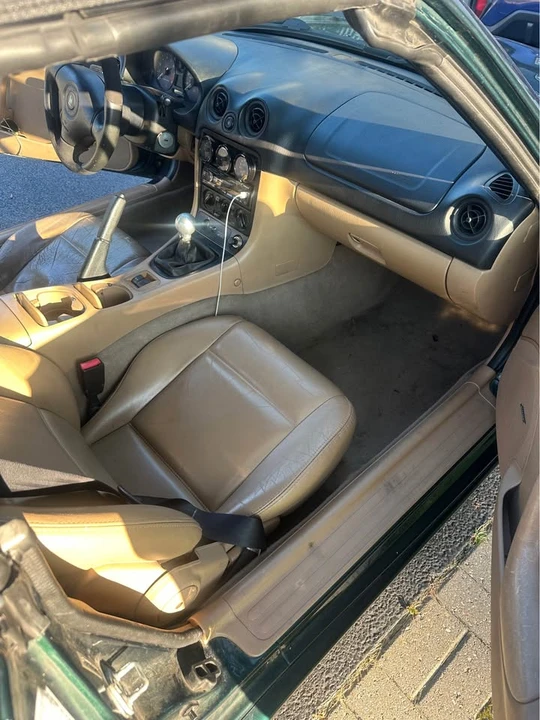 1999 Mazda NB MX-5 Miata - Image 10 of 10