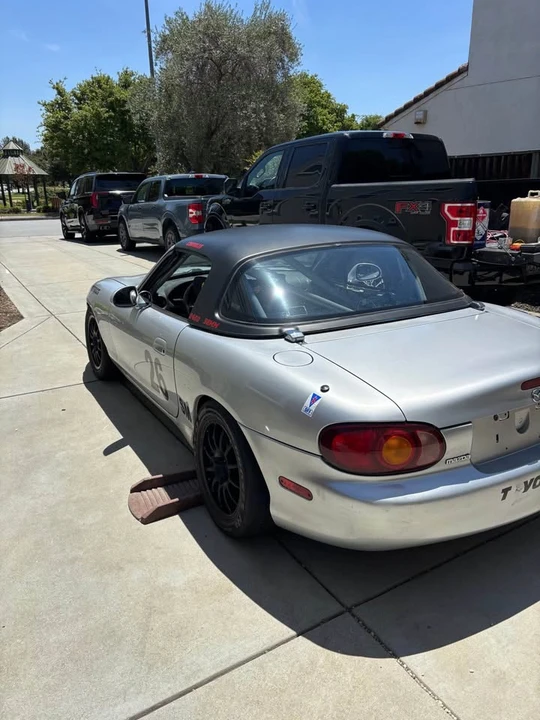1999 Mazda NB MX-5 Miata - Image 3 of 9