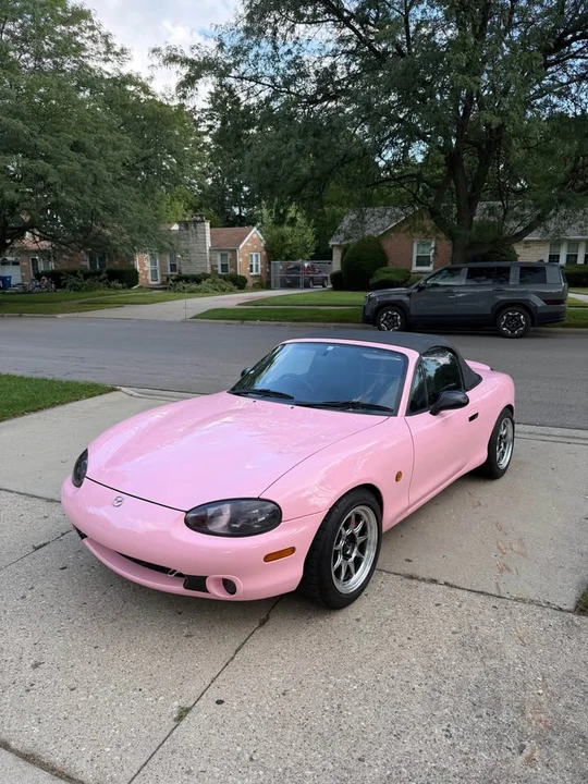 1999 Mazda NB MX-5 Miata - Image 2 of 16
