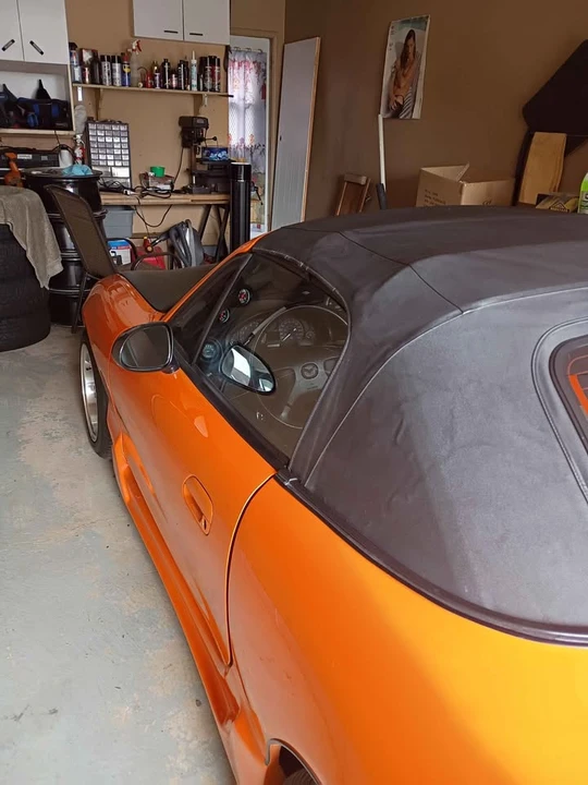 1999 Mazda NB MX-5 Miata - Image 12 of 20
