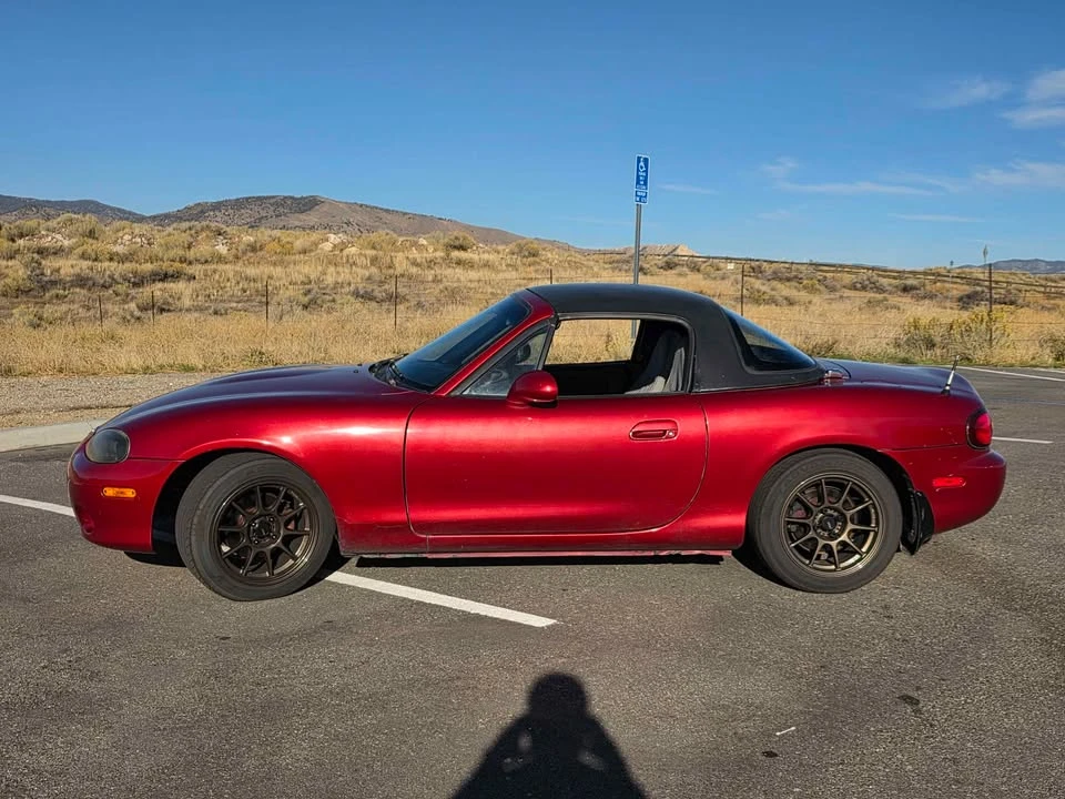 1999 Mazda NB MX-5 Miata - Image 5 of 8