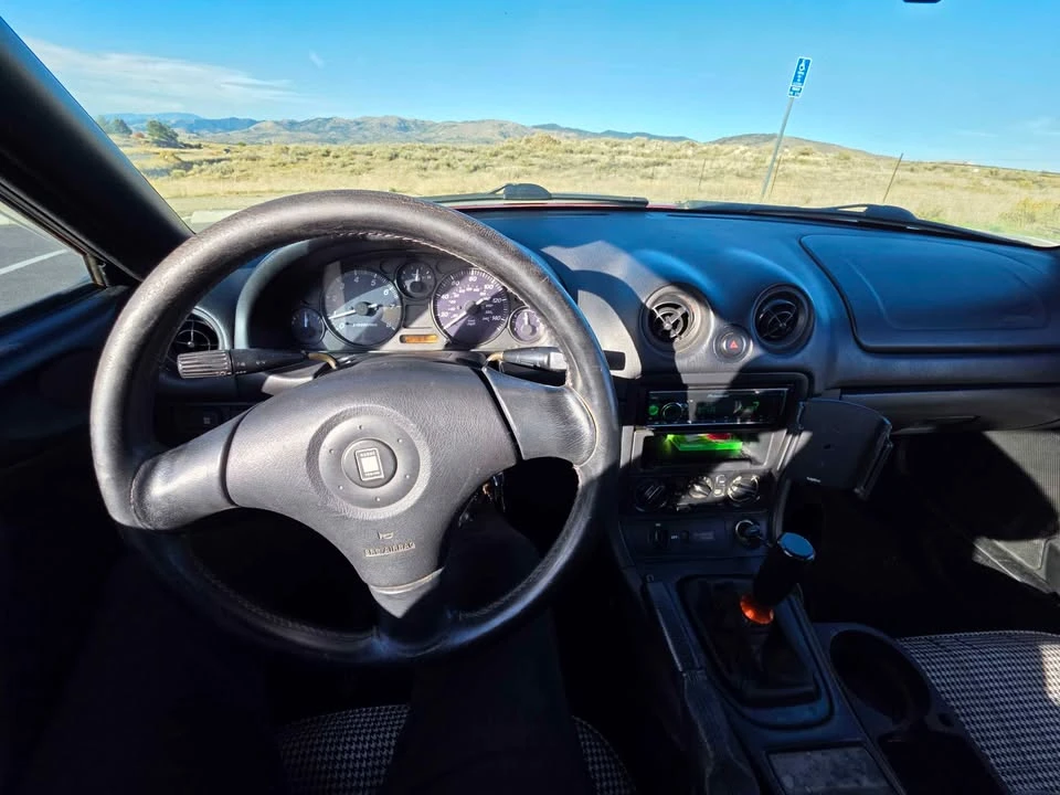1999 Mazda NB MX-5 Miata - Image 7 of 8