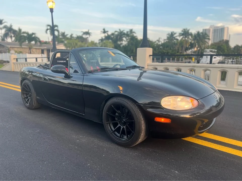 1999 Mazda NB MX-5 Miata - Image 4 of 7
