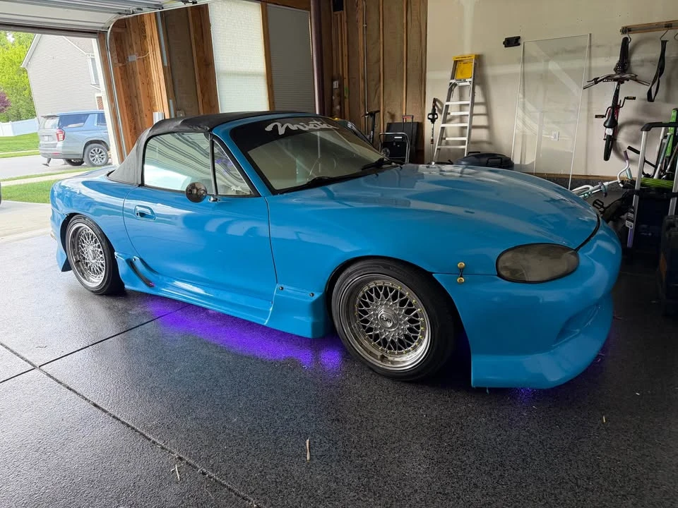 1999 Mazda NB MX-5 Miata - Image 3 of 4