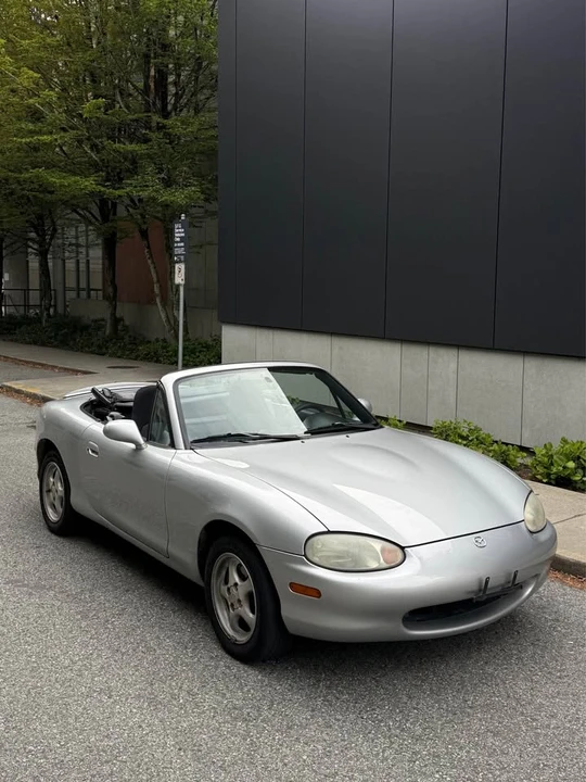 1999 Mazda NB MX-5 Miata - Image 12 of 12