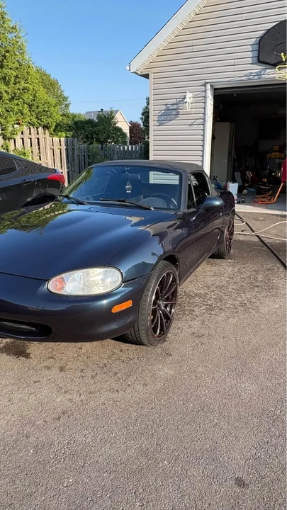 1999 Mazda NB MX-5 Miata - Image 2 of 9