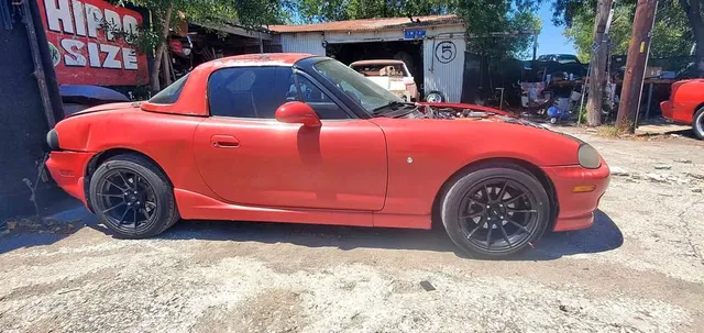 1999 Mazda MX-5
