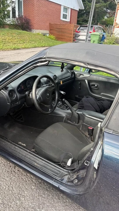 1999 Mazda NB MX-5 Miata - Image 8 of 9