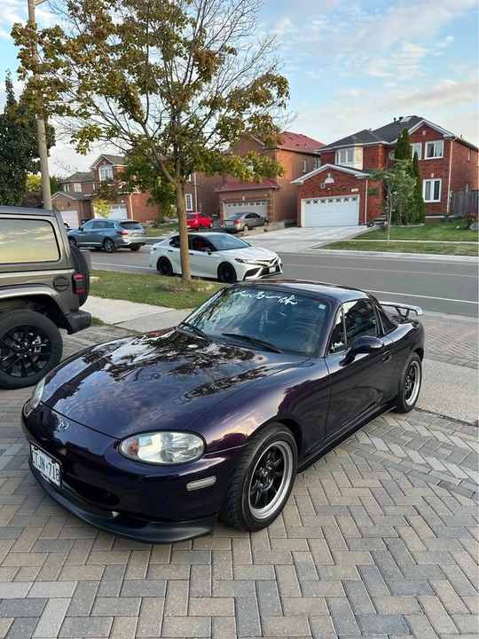 1999 Mazda NB MX-5 Miata - Image 17 of 18
