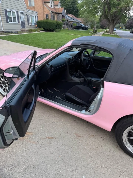 1999 Mazda NB MX-5 Miata - Image 6 of 16