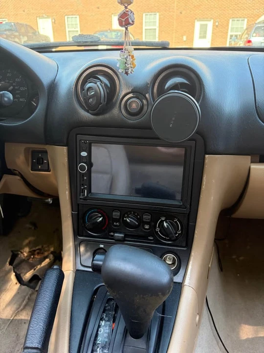 1999 Mazda NB MX-5 Miata - Image 13 of 16