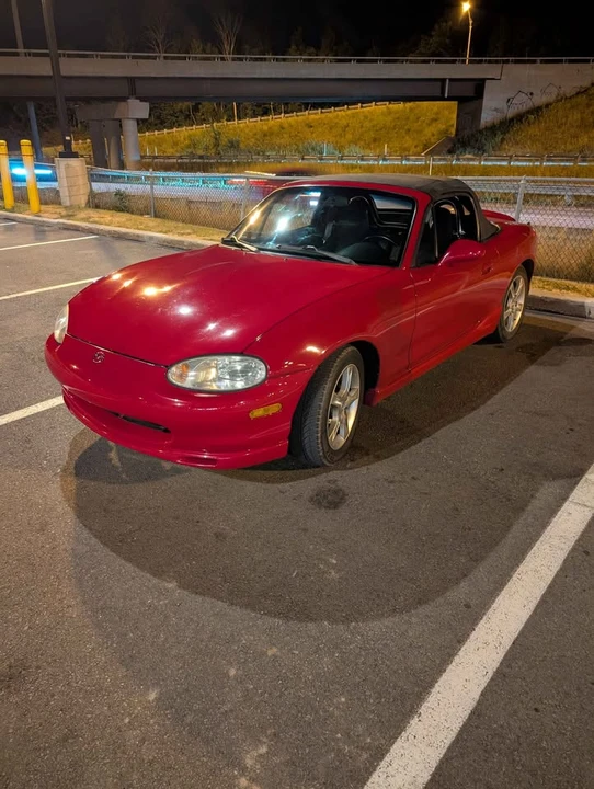 1999 Mazda NB MX-5 Miata - Image 7 of 8