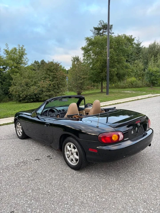 1999 Mazda NB MX-5 Miata - Image 5 of 14