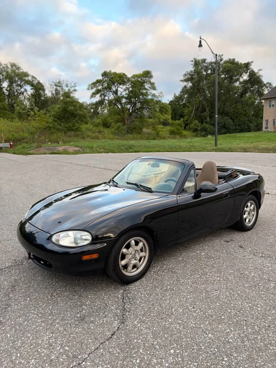1999 Mazda NB MX-5 Miata - Image 14 of 14