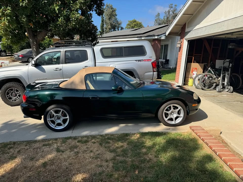 1999 Mazda NB MX-5 Miata - Image 2 of 6