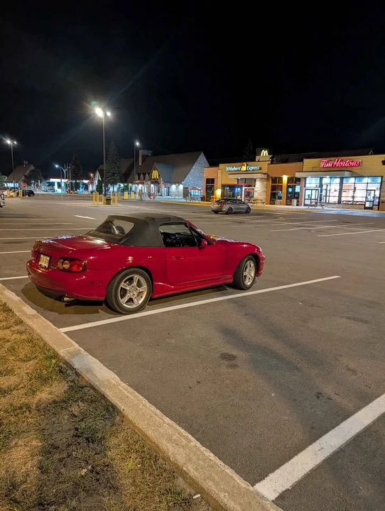 1999 Mazda NB MX-5 Miata - Image 5 of 8