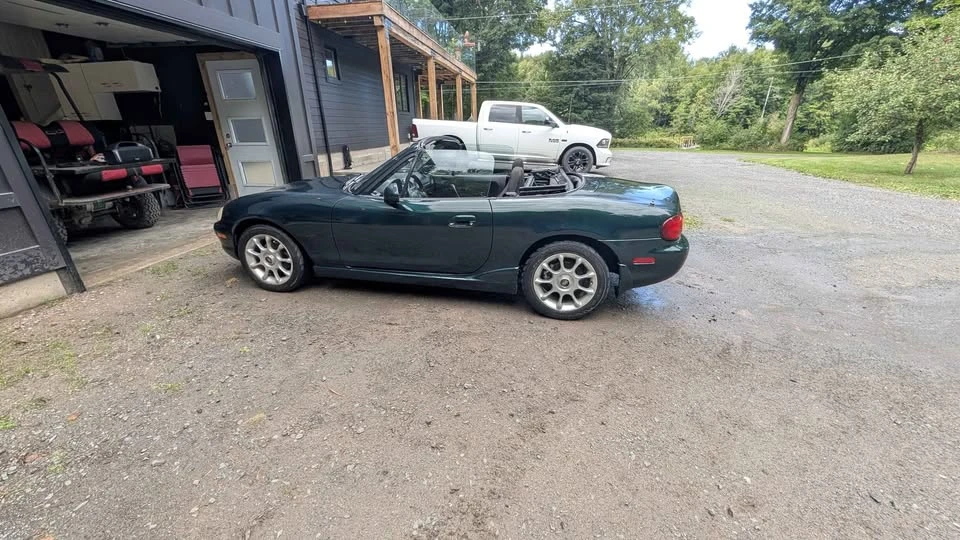 1999 Mazda NB MX-5 Miata - Image 2 of 10