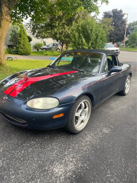 1999 Mazda NB MX-5 Miata - Image 2 of 4