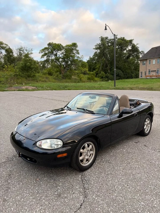 1999 Mazda NB MX-5 Miata - Image 7 of 14