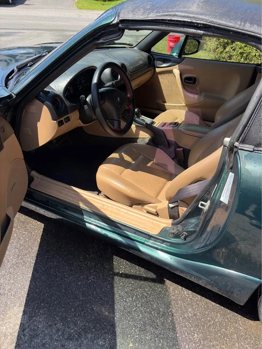 1999 Mazda NB MX-5 Miata - Image 5 of 7