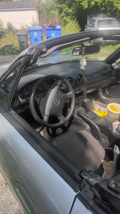 1999 Mazda NB MX-5 Miata - Image 5 of 7