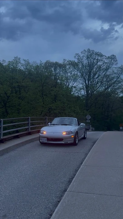 1999 Mazda NB MX-5 Miata - Image 6 of 9