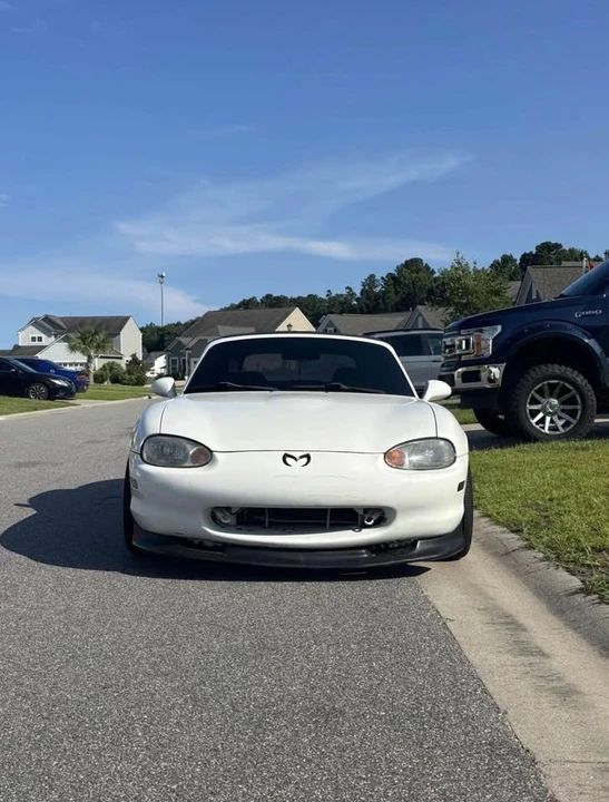 1999 Mazda NB MX-5 Miata - Image 10 of 11