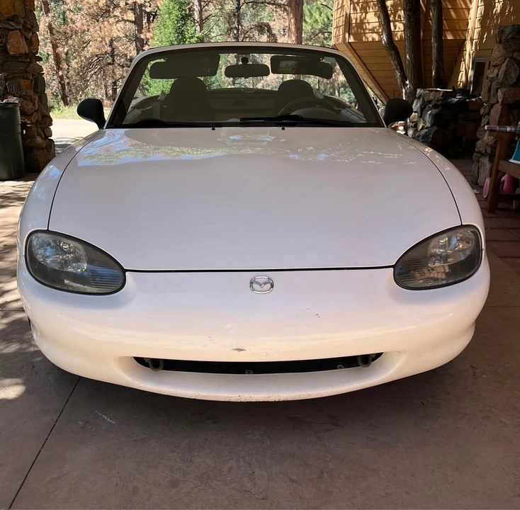 1999 Mazda NB MX-5 Miata - Image 4 of 11