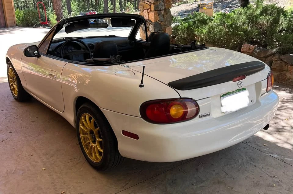 1999 Mazda NB MX-5 Miata - Image 2 of 11