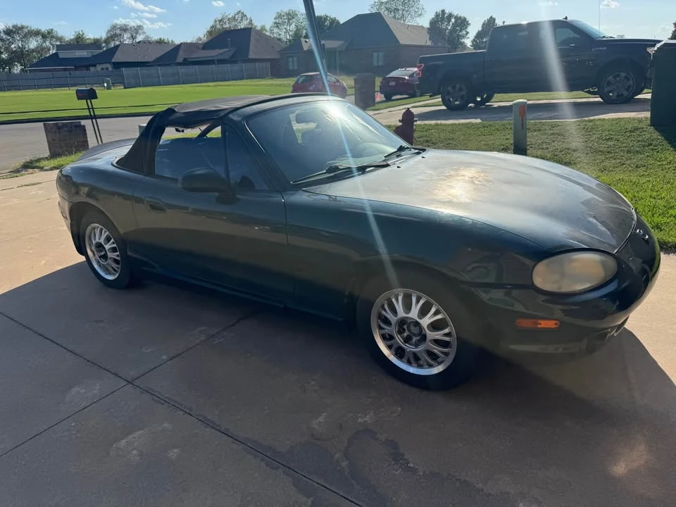 1999 Mazda NB MX-5 Miata - Image 2 of 15