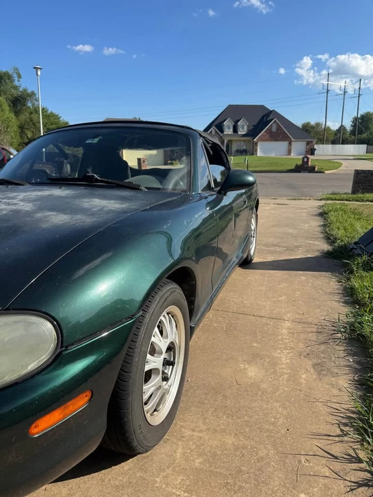 1999 Mazda NB MX-5 Miata - Image 5 of 15