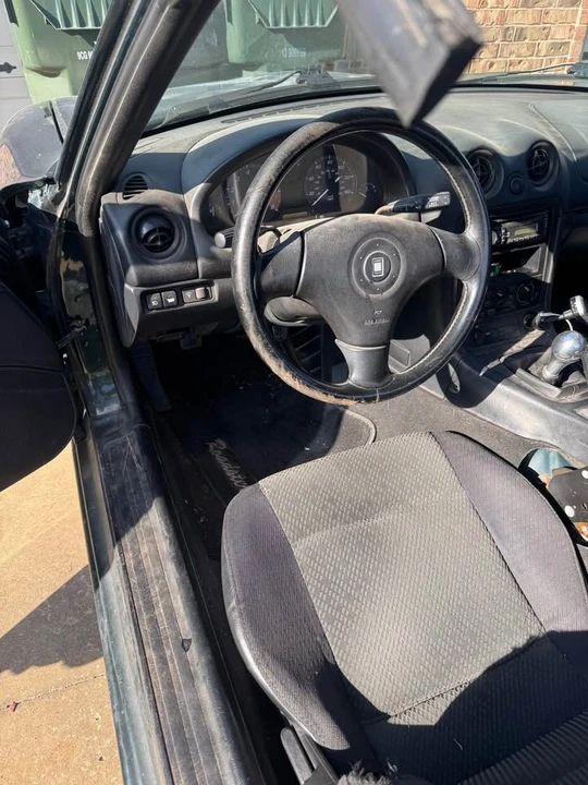 1999 Mazda NB MX-5 Miata - Image 8 of 15