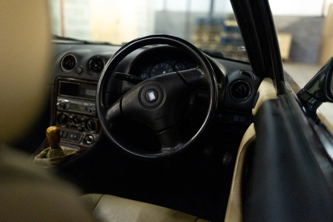1999 Mazda NB MX-5 Miata - Image 24 of 30