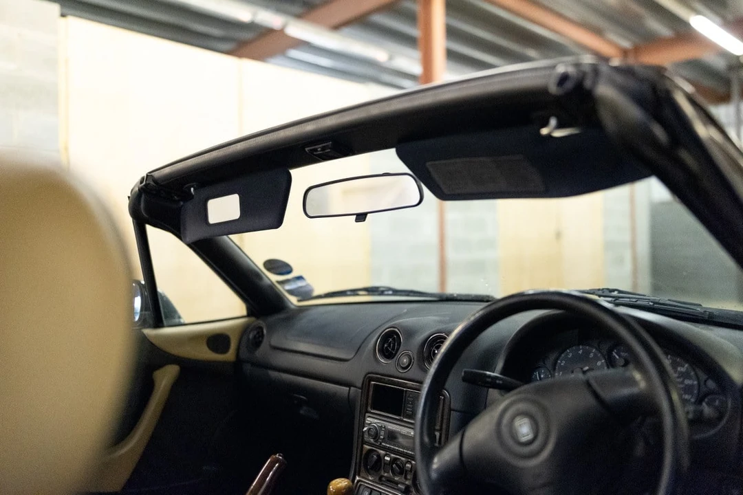 1999 Mazda NB MX-5 Miata - Image 26 of 30