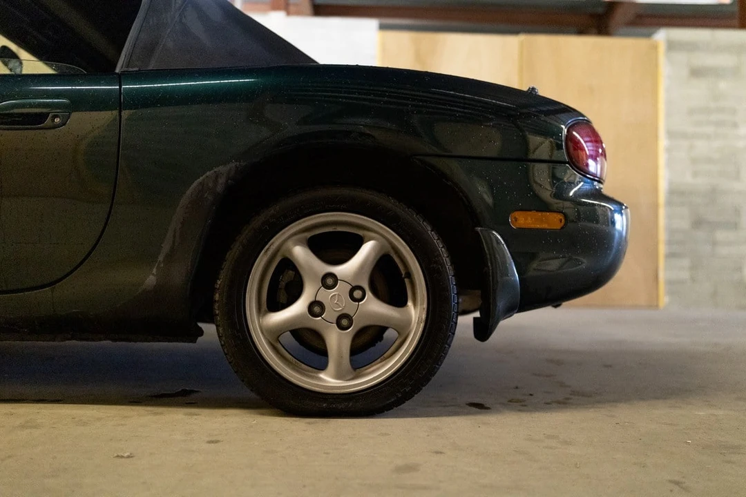 1999 Mazda NB MX-5 Miata - Image 11 of 30