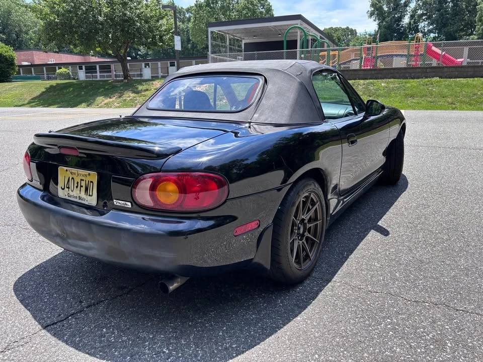 1999 Mazda NB MX-5 Miata - Image 6 of 18