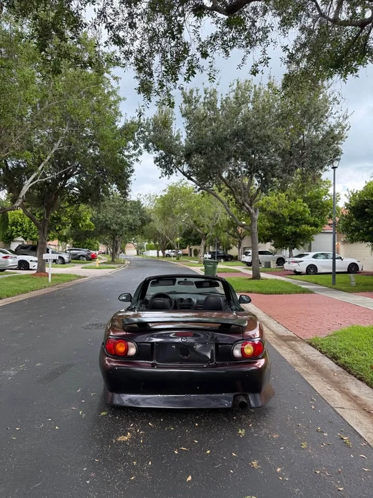 1999 Mazda NB MX-5 Miata - Image 4 of 10