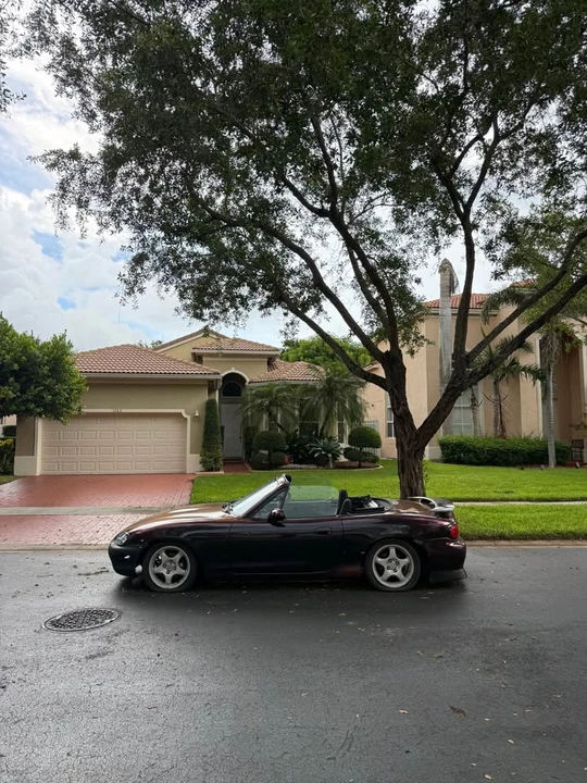 1999 Mazda NB MX-5 Miata - Image 2 of 10