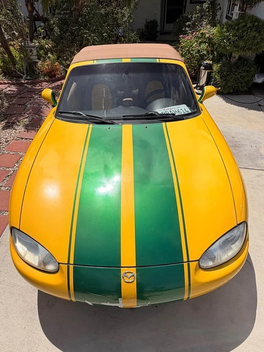 1999 Mazda NB MX-5 Miata - Image 8 of 9