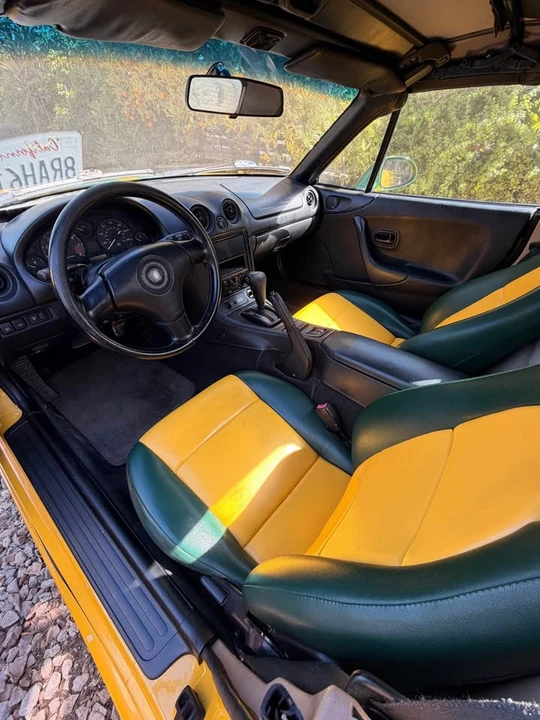 1999 Mazda NB MX-5 Miata - Image 2 of 9