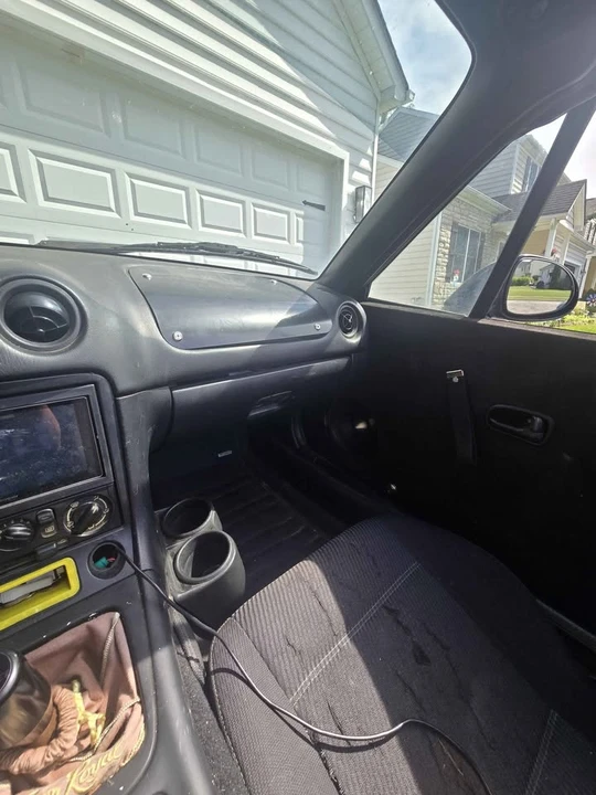 1999 Mazda NB MX-5 Miata - Image 12 of 16