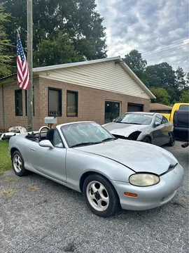 1999 Mazda MX-5 Sport Convertible 2D