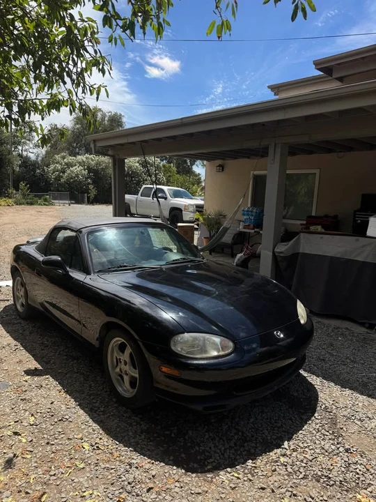 1999 Mazda NB MX-5 Miata - Image 2 of 6