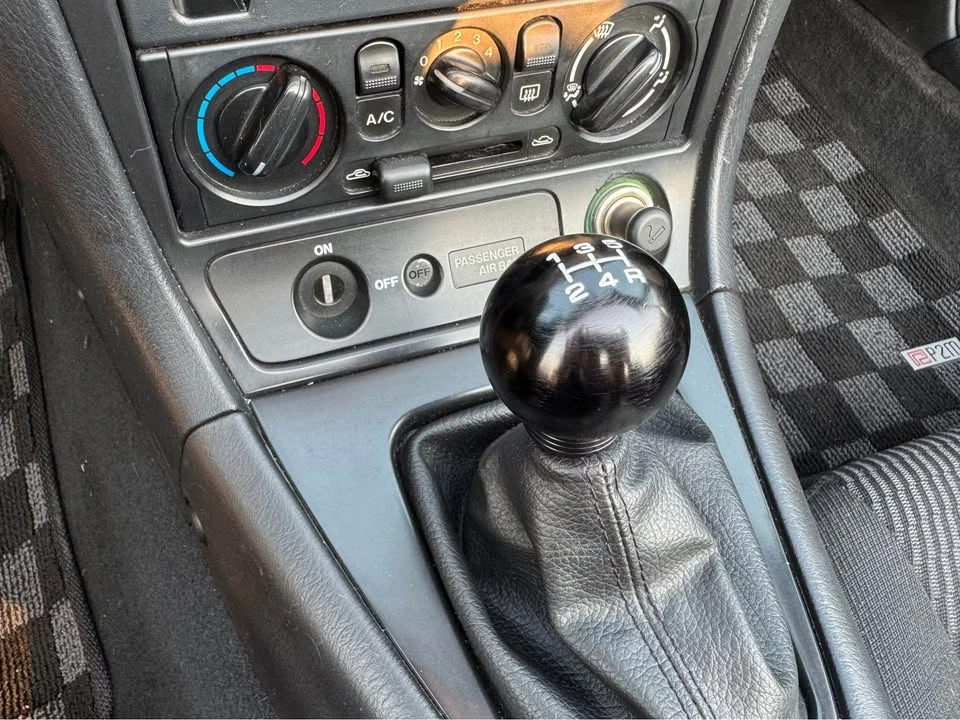 1999 Mazda NB MX-5 Miata - Image 10 of 18