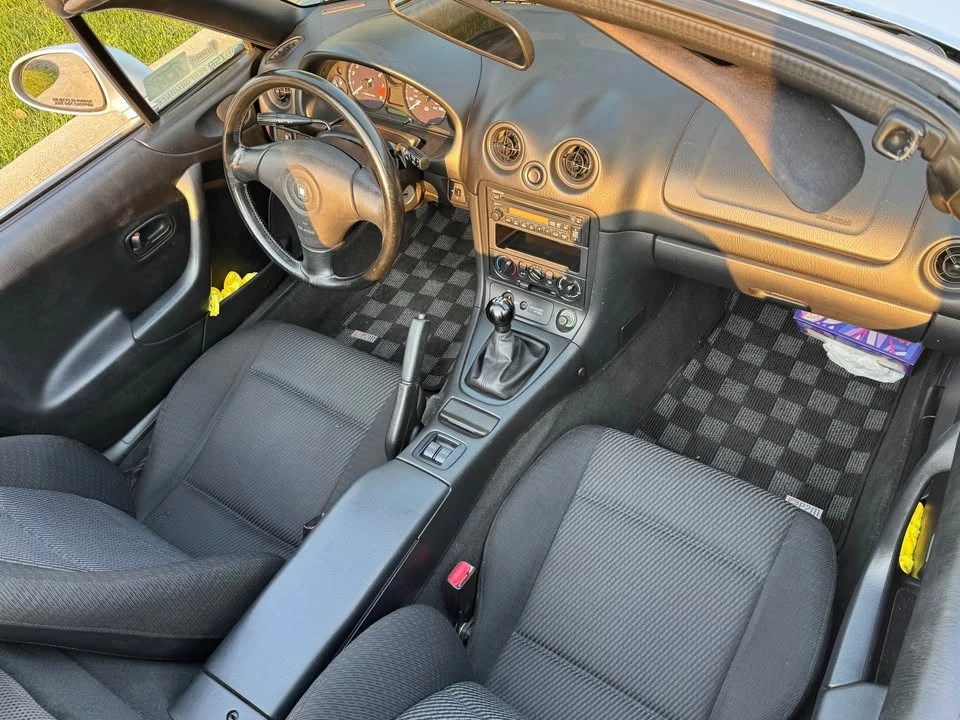 1999 Mazda NB MX-5 Miata - Image 12 of 18